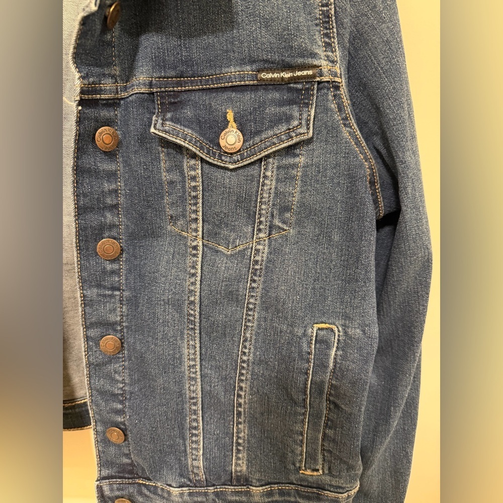 Calvin Klein Jeans Denim Jacket in Blue - NWOT - Picture 7 of 15